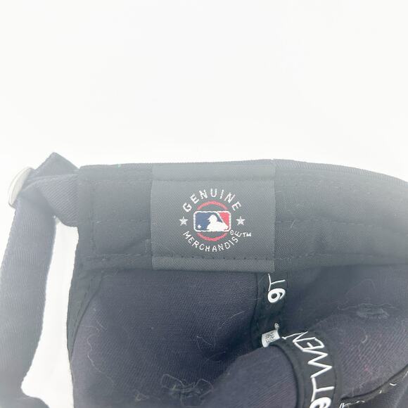 New Era Youth Girls Adjustable Boston Red Sox Sparkly Heart MLB Baseball Cap Hat - Picture 5 of 7